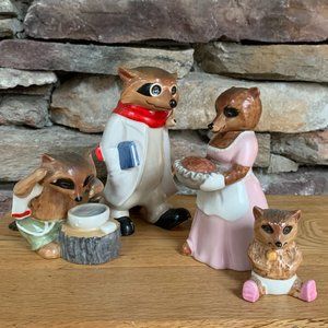 VTG RingTale Racoons Goebel Hummelwerk Figurines Lot 4 Collectibles